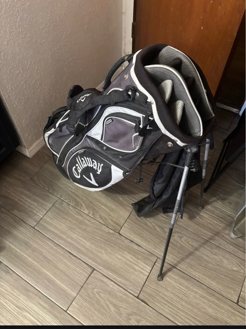 Callaway Gray, Black and White Golf Stand Bag